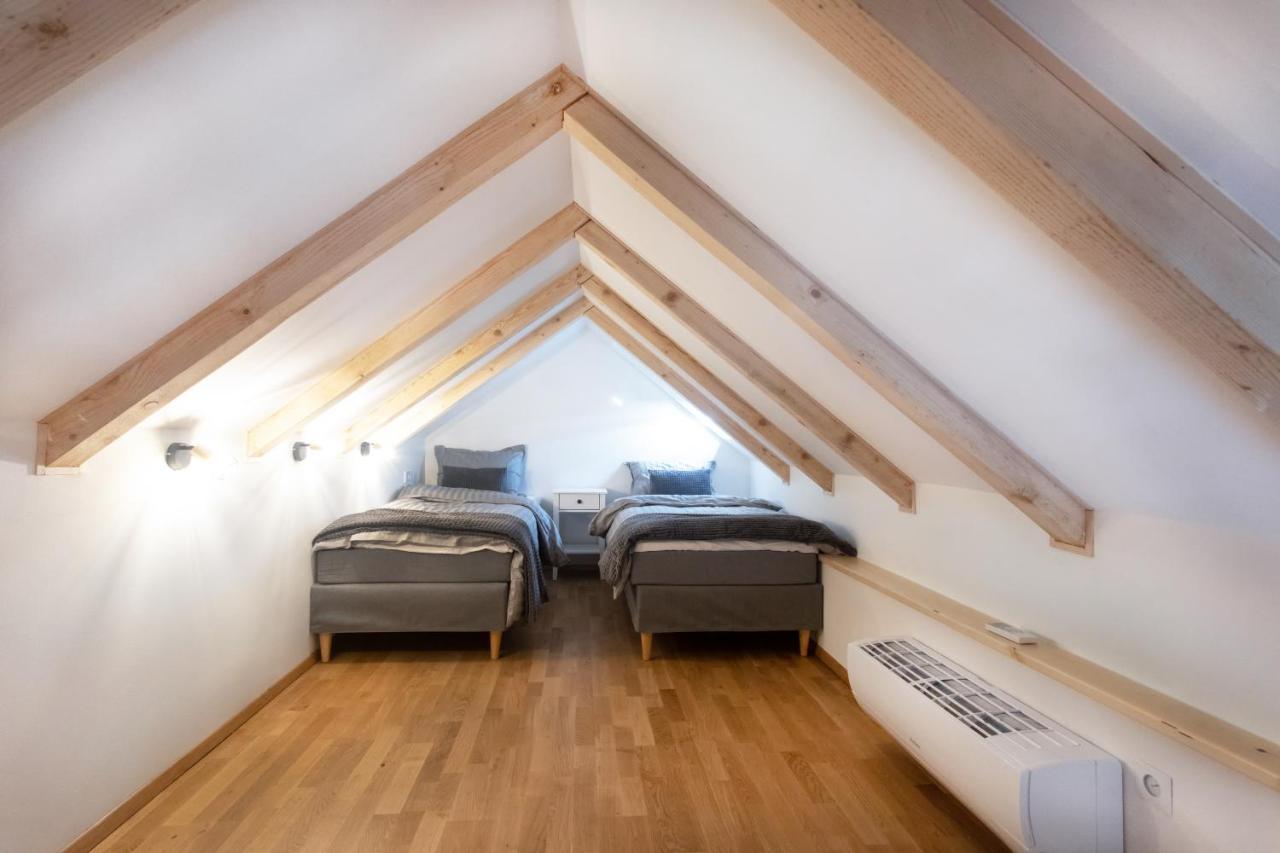 Bright & Spacious Loft In The Heart Of Old Town リュブリャナ エクステリア 写真